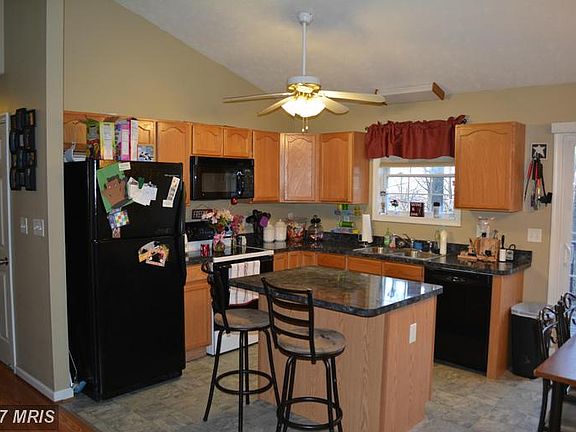 5th image of 394 Elinore Ln