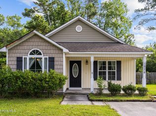 1276 Pickett Rd, Jacksonville, NC 28540