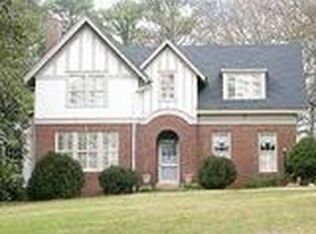 662 Milledge Cir, Athens, GA 30606