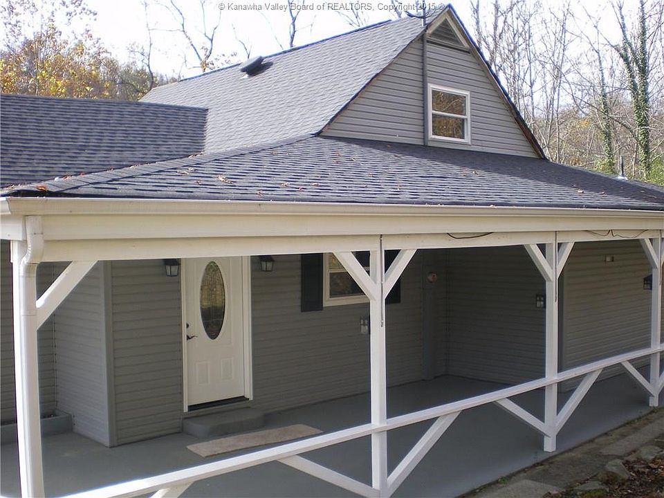 1st image of 12 Poplar Hill Dr