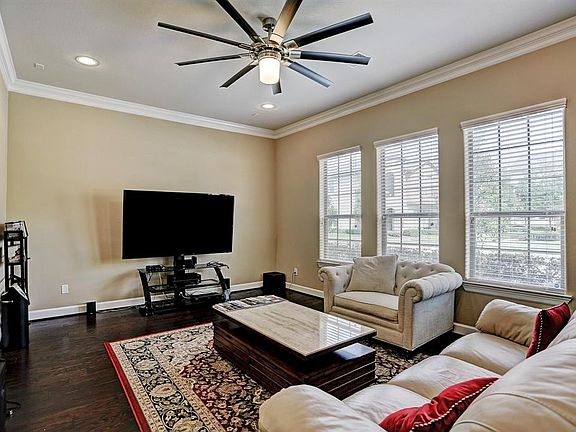 3rd image of 14518 San Pietro Dr