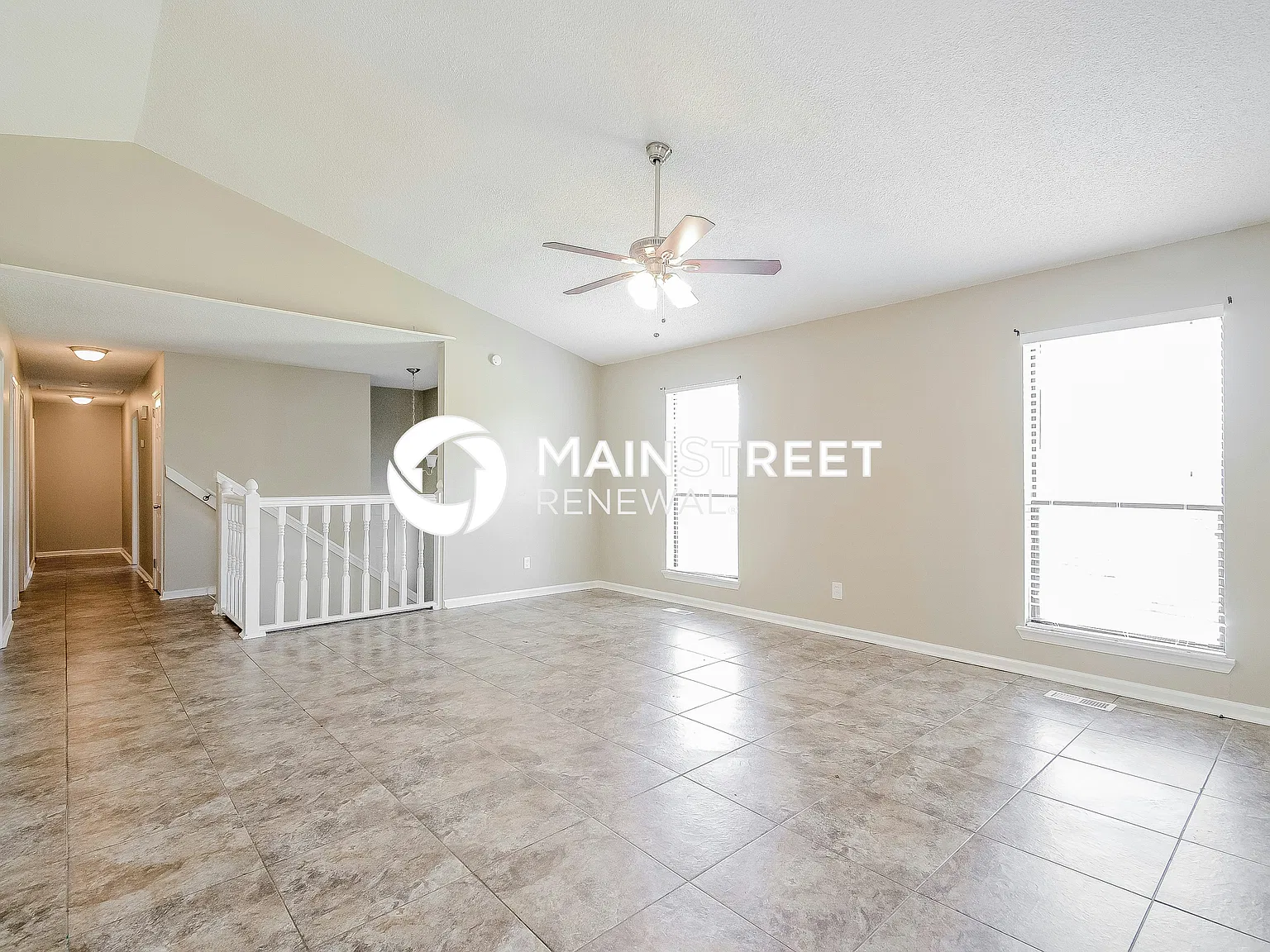 1788 Creely Dr — Photo 4