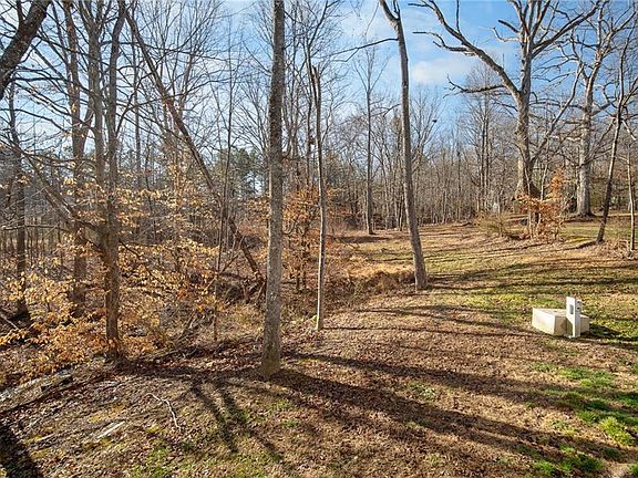 4th image of 248 Wedgewood Dr