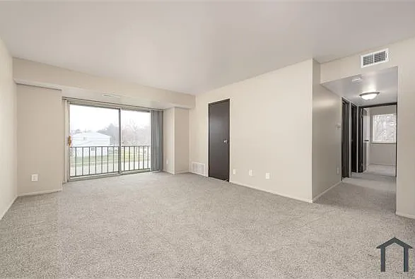 2 bed, 850 sqft, $1,075 — Photo 3