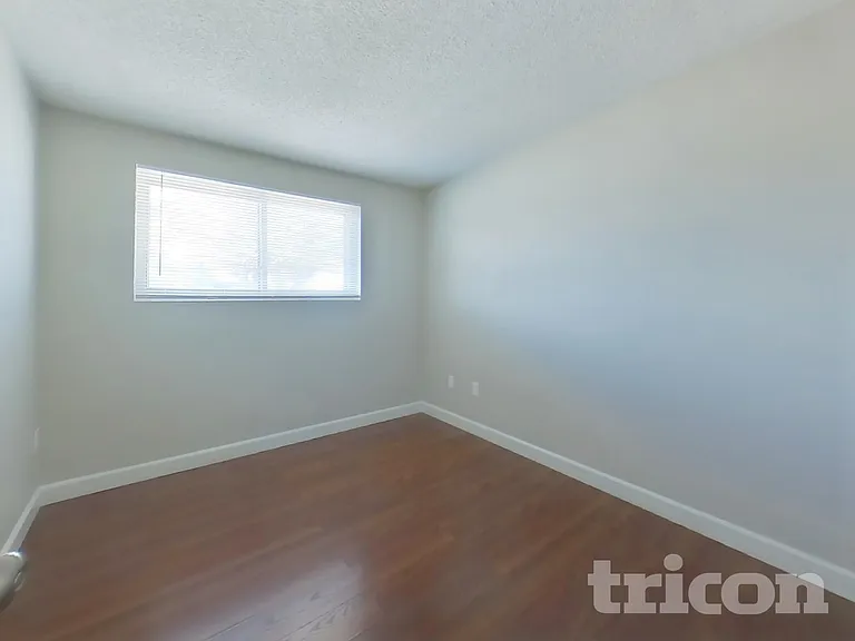 2932 W Caribbean Ln — Photo 15