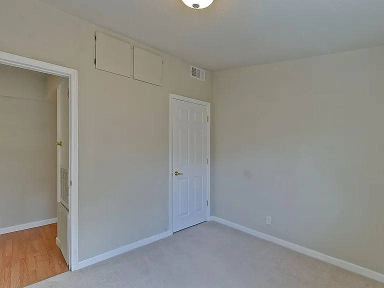 18701 Newsom Ave — Photo 29