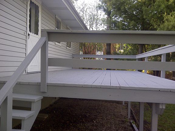 Large Deck, off the kitchen