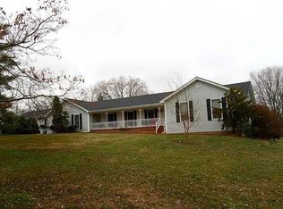 1600 N Buckeye Ln, Goshen, KY 40026