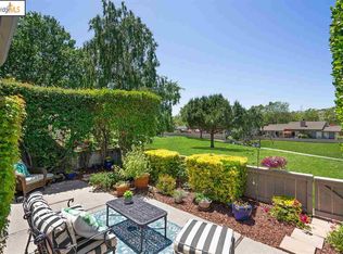 1927 Rancho Verde Cir W, Danville, CA 94526