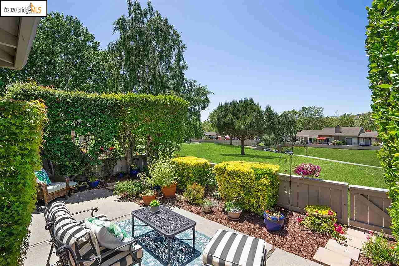 1927 Rancho Verde Cir W photo 1