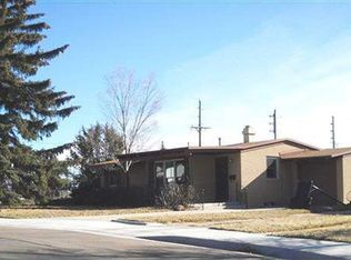 3437 Foxcroft Rd, Cheyenne, WY 82001