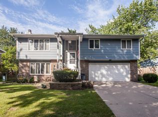 516 Garden Rd, Ames, IA 50010