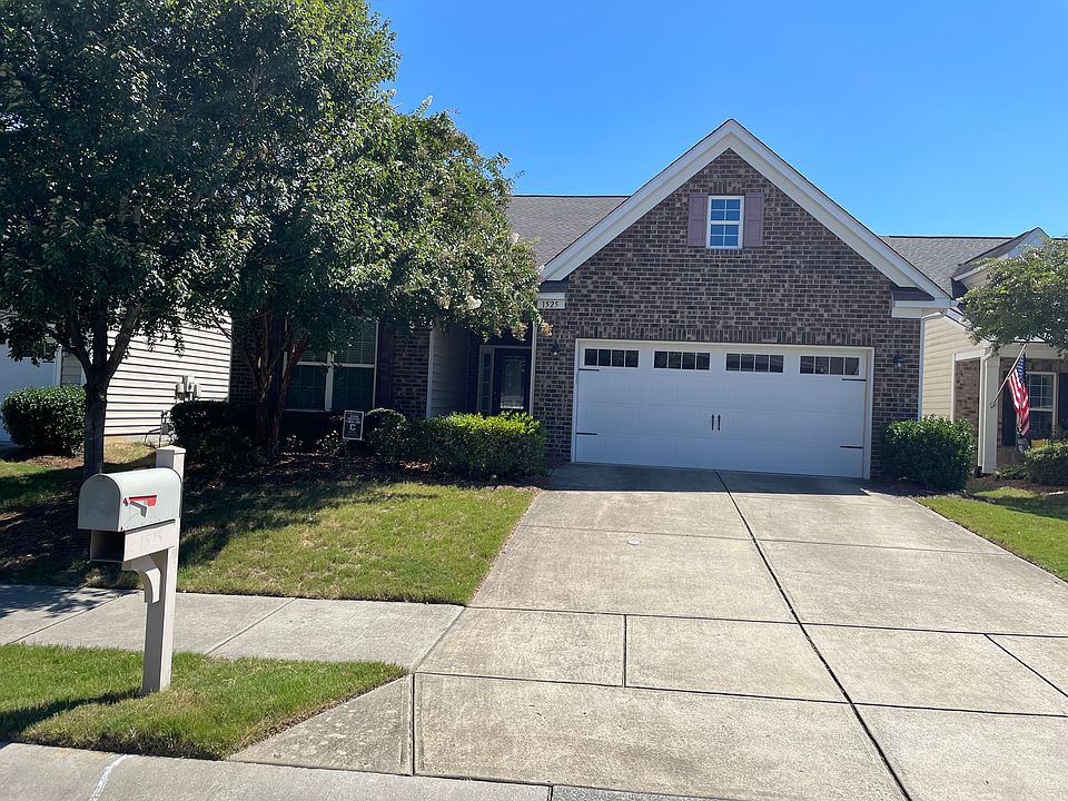 1st image of 1525 Deer Meadows Dr