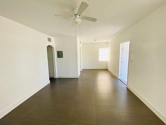 4th image of 1796 Normandy Dr #3