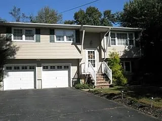 13 Nalron Dr photo 1