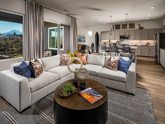 Proclaim Model at Tehaleh- Great Room