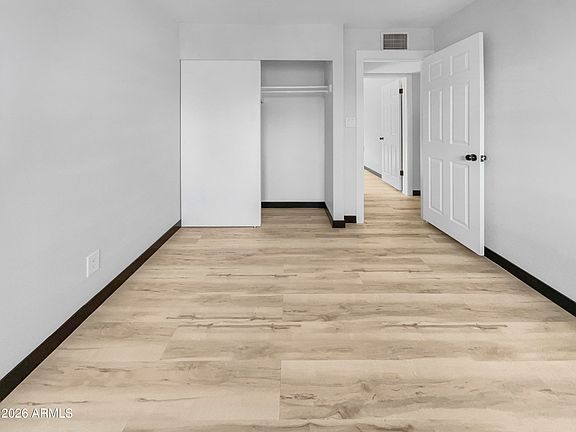 4th image of 8641 N 37TH Avenue