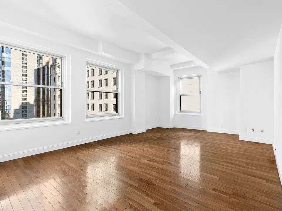 88 Greenwich St #1807
