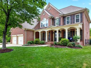 100 Chadmore Dr, Cary, NC 27518