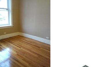 4450 W West End Ave APT 2, Chicago, IL 60624
