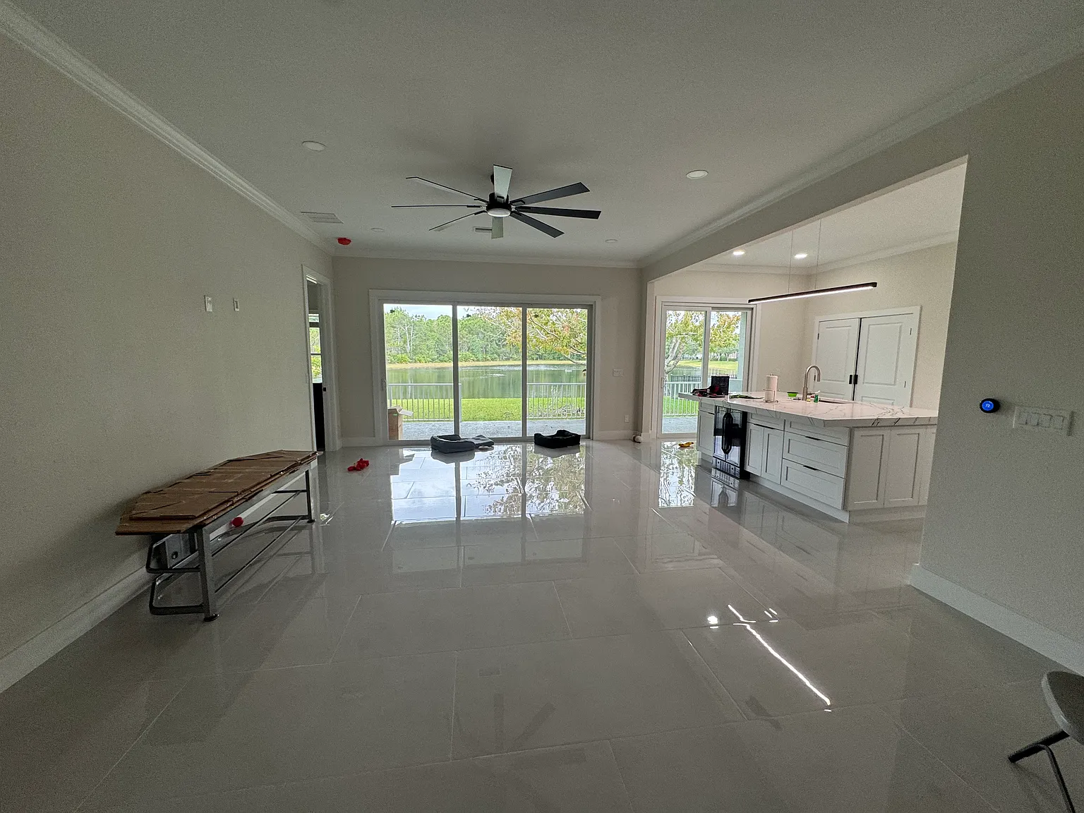 4 bed, 2400 sqft, $3,600 — Photo 4
