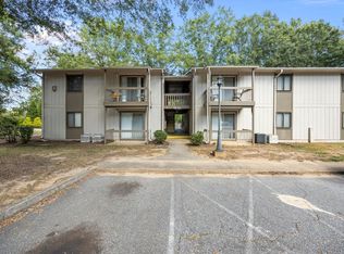 2230 Sunderland Rd APT 37E, Winston Salem, NC 27103