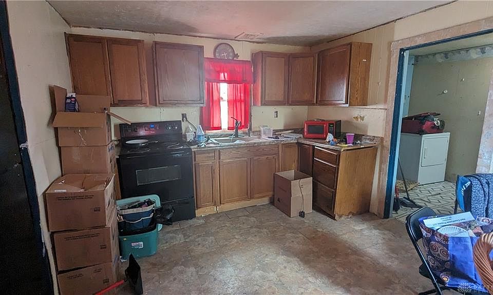 3207 S Maysville St, Bowersville, OH 45307 Zillow