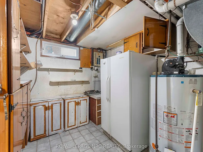 35 Eugene St — Photo 34