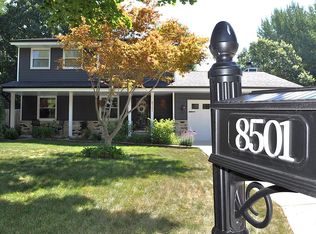 8501 W Cascade Oaks COURT, Franklin, WI 53132
