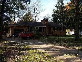 2nd image of 1102 Miller Rd