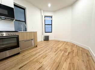 228 W 18th St APT 17, New York, NY 10011