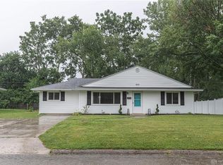 855 Brookfield Rd, Dayton, OH 45429