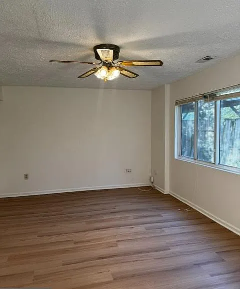 13238 Custom House Ct — Photo 83