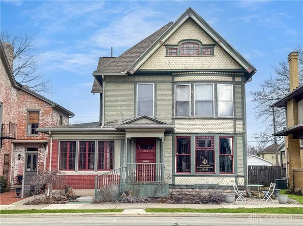 214 Scioto St, Urbana, OH 43078