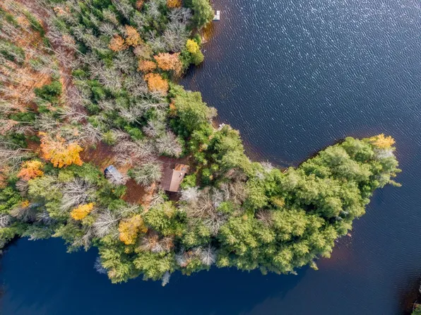 5205 Ojibway Rd, Marenisco, MI 49947