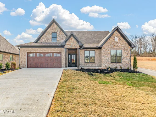 200 Goldcrest Dr, Vonore, TN 37885