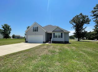 100 Excalibur Ct, Elizabeth City, NC 27909