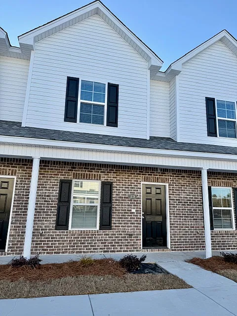 1417 Alligator Rd — Photo 2