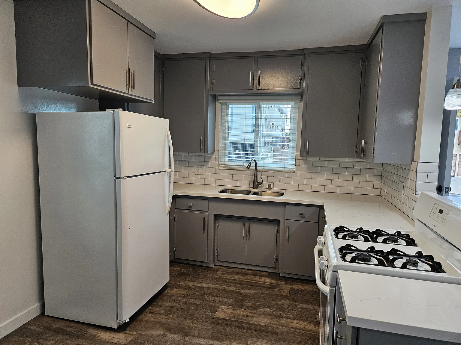 1 bed, $2,295 — Photo 2