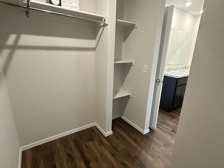 1212 E Gary St — Photo 14