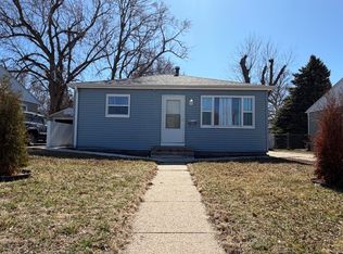 2601 W 7th St, Hastings, NE 68901