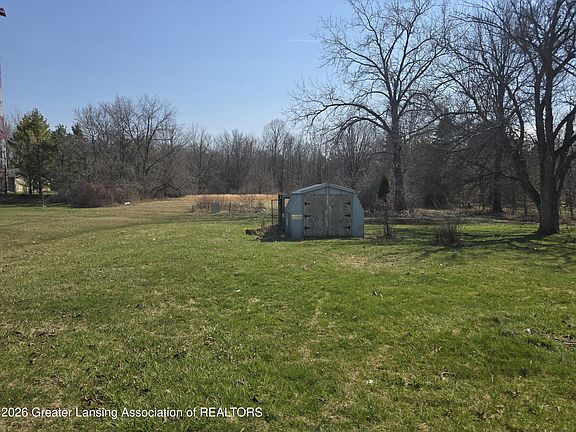 4th image of 7308 Davison Rd