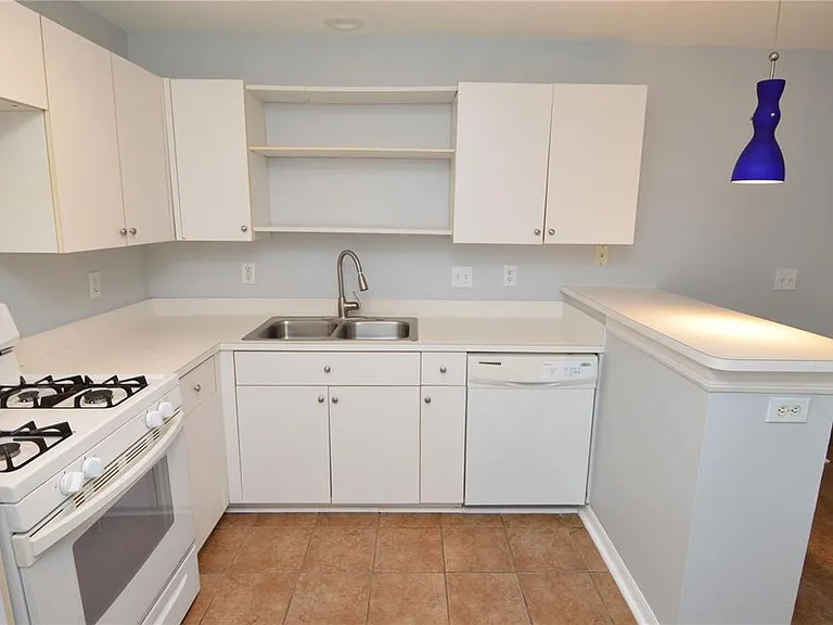 11116 Lake Tahoe Dr — Photo 3