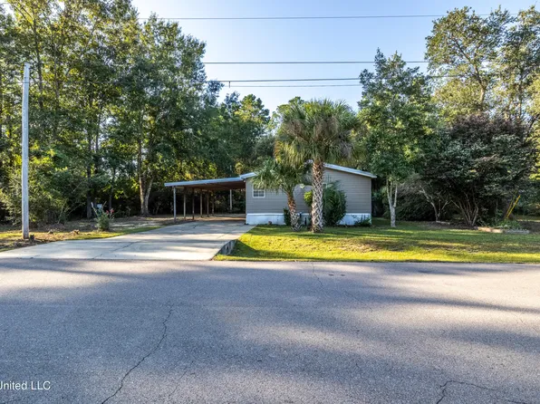 9744 Limu Way, Diamondhead, MS 39525