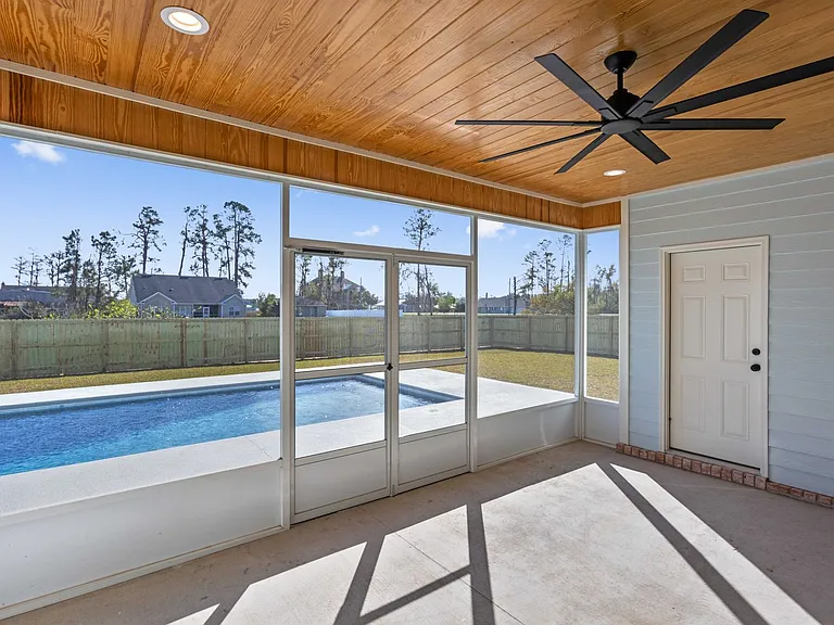 5582 Timberwind Cir — Photo 4