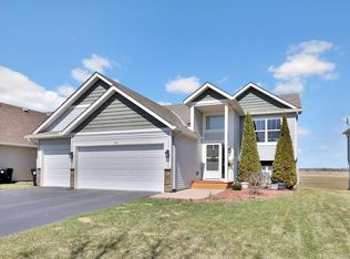 43 Robinson Dr, Lino Lakes, MN 55014