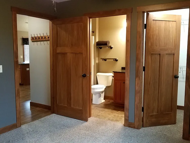 1876 Greenwood Valley Dr — Photo 9