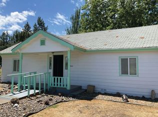3920 Laurel Ln, Medford, OR 97501