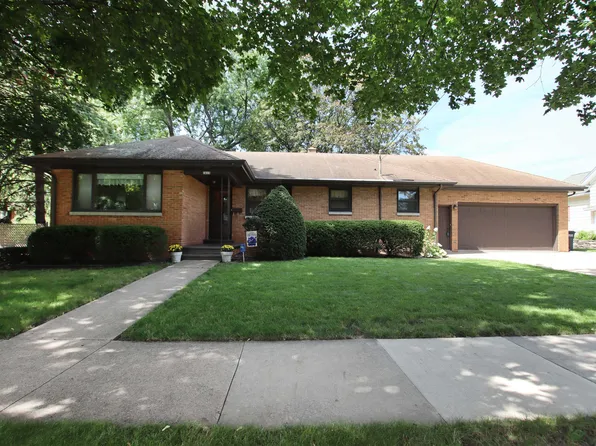 1615 Mount Vernon St, Oshkosh, WI 54901