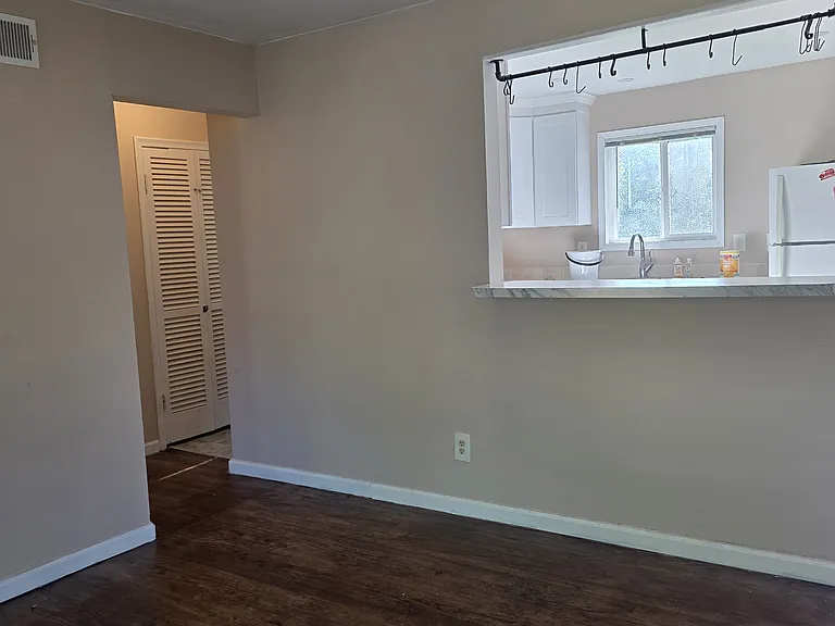 22521 Ira Blvd — Photo 10